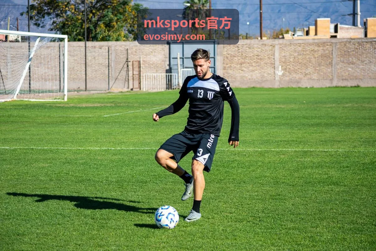 mksports官方 定位球与进攻路线配图
